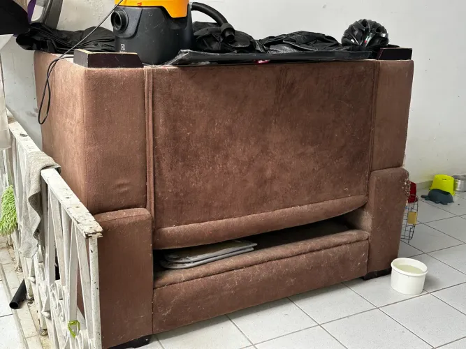SOFÁ 2 LUGARES SEM ALMOFADA