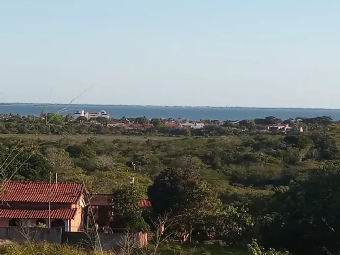 Lindo terreno 15mx30m com vista para lagoa em Iguaba Grande