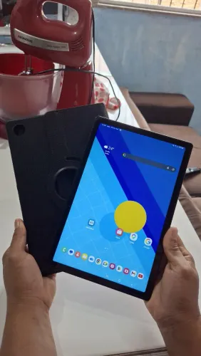 TABLET TAB A8 Pega Chip Faz Ligacao SAMSUNG 11 POLEGADAS 64GBS (Aceito cartao por aprox)