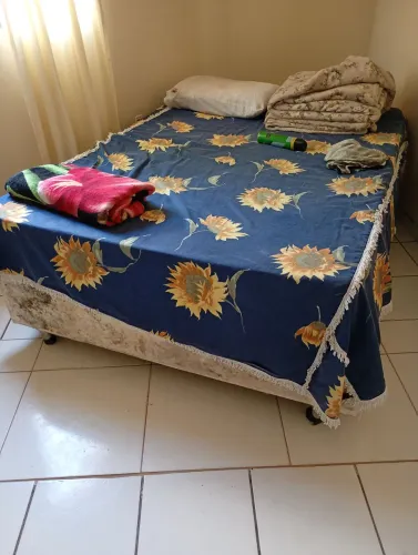 Cama box