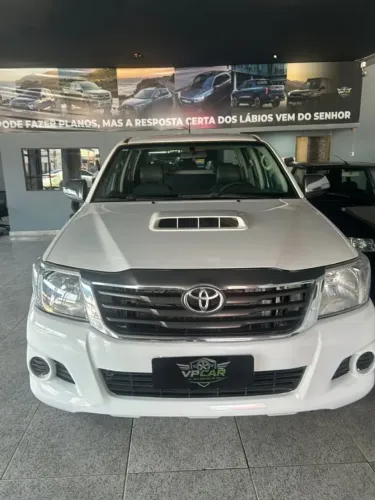 Toyota Hilux CD SRV D4-d 4X4 3.0 TDI Diesel AUT 2013