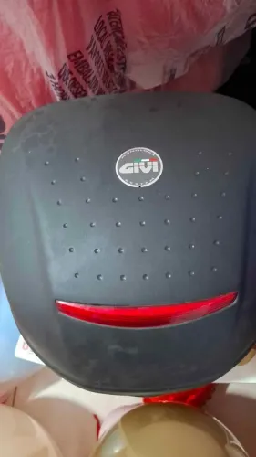 Baú Givi Monolock 33 Litros - Completo (Base + Chave + Manual)
