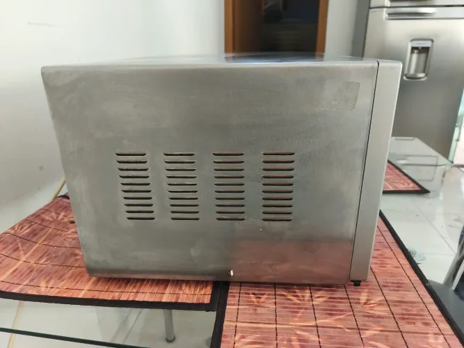 Pra sair rápido, microondas semi novo Brastemp 38 LT vendo ou troco,tv smart.32 polegadas 