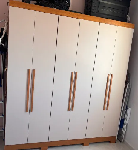 GUARDA ROUPA CASAL 6 PORTAS