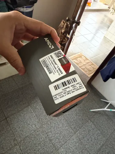 Caixa vazia ryzen 5 5600X
