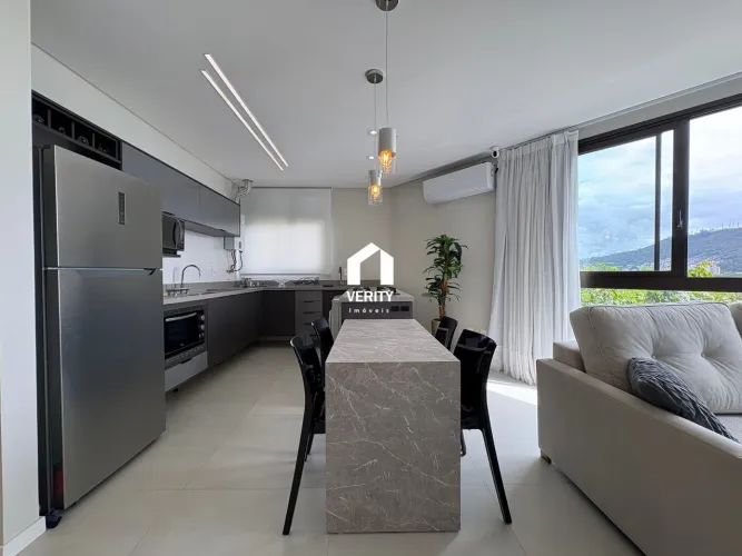 Apartamento mobiliado com 2 dormitórios e vista mar permanente no João Paulo