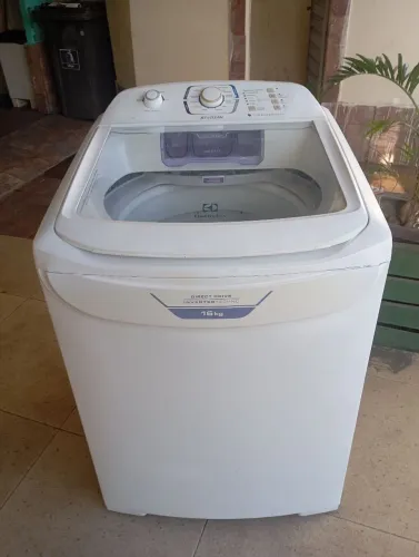 Máquina Eletrolux 16 kg topissima