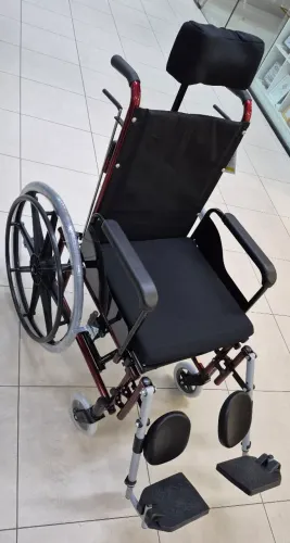 CADEIRA DE RODAS RECLINÁVEL