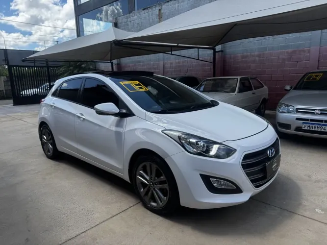 Hyundai I30 1.8 16V Aut. 5P 2016