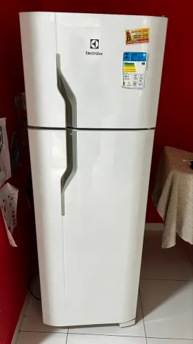 Geladeira Eletrolux