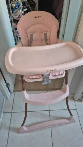Vendo cadeira de alimentação burigotto 