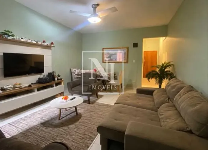 Apartamento : Padrão / Residencial / Leme