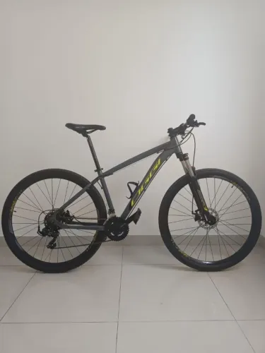 Bike OGGI aro 29 shimano