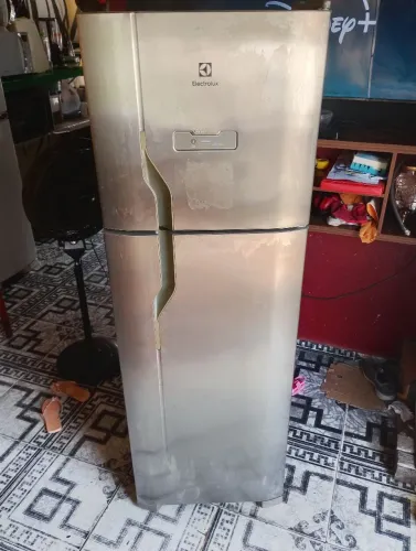Geladeira Electrolux