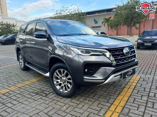 Toyota Hilux SW4 4X4 2.8 Diesel 2021