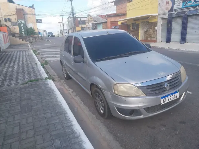 Renault Logan Expres./exp. UP Hi-flex 1.0 16V 4P 2011