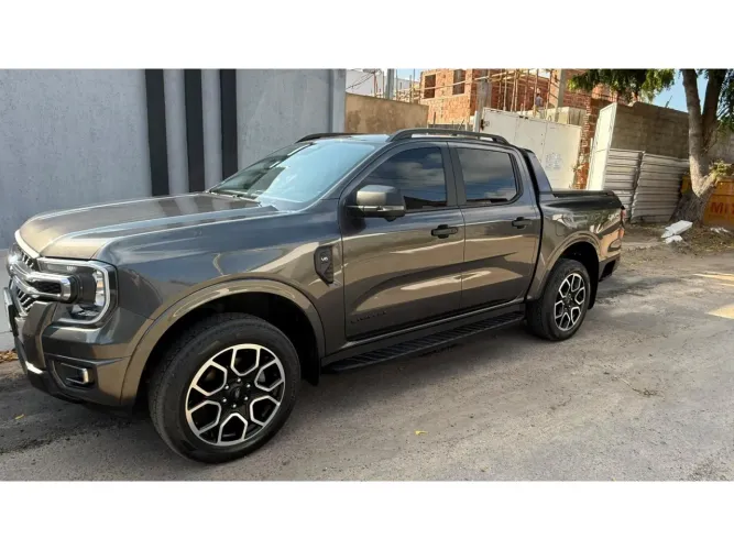 Ford Ranger Limited+ 3.0 V6 4X4 CD TB DIE AUT 2025