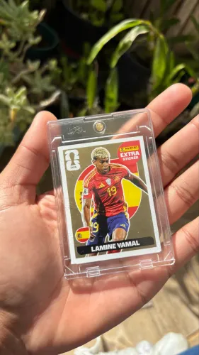 Lamine Yamal Ouro Extra Sticker Panini 2026