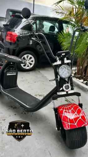 Scooter Elétrica semi zero km - ano 2025