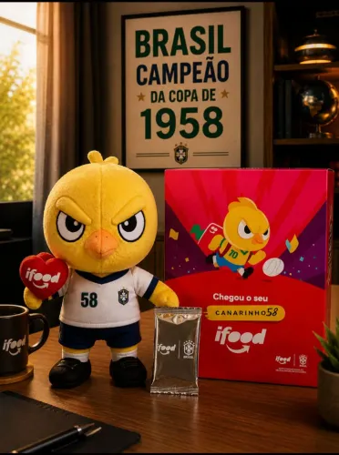 Pelúcia Canarinho Brasil - Ifood copa 1958