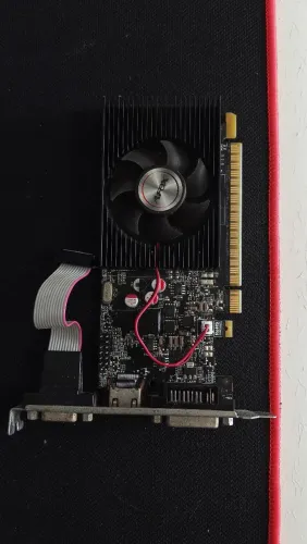 Placa de vídeo GT 740 4g