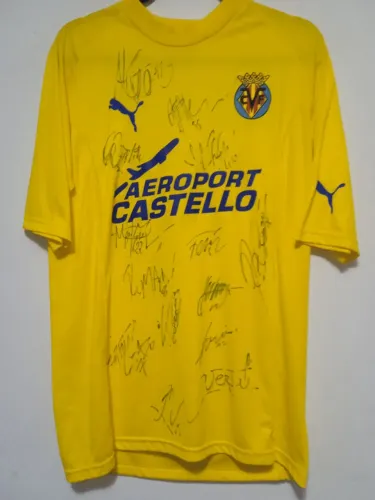 Camisa Villareal 2005 / 2006 #5 Forlán Jogo Autografada Certificada