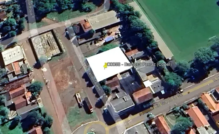 Casa comercial à venda em Barbosa Ferraz PR com 919m² de terreno