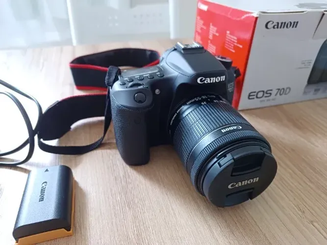 Canon EOS 70D