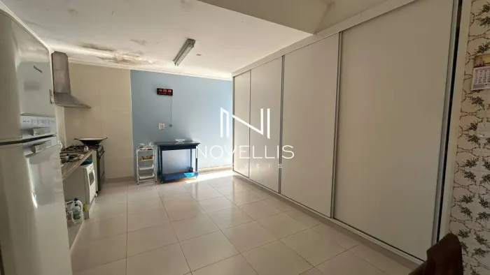 Casa com 4 dormitórios para alugar, 248 m² - Bairro Santana - São José dos Campos/SP