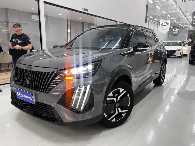 Peugeot 2008 GT 1.0 Turbo Flex 5P Aut. 2025