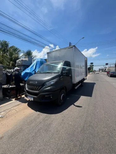 Caminhão Iveco Daily 65-170 3.0