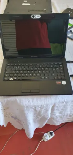 Vendo notebook Lenovo G475
