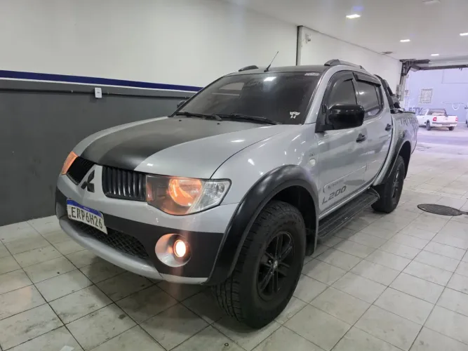 Mitsubishi L200 Triton HPE 3.5 CD V6 24V Flex Aut. 2010