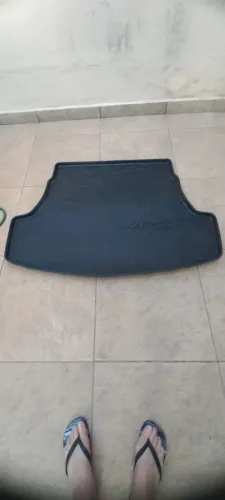 Bandeja para bagageiro para  Yaris sedan 