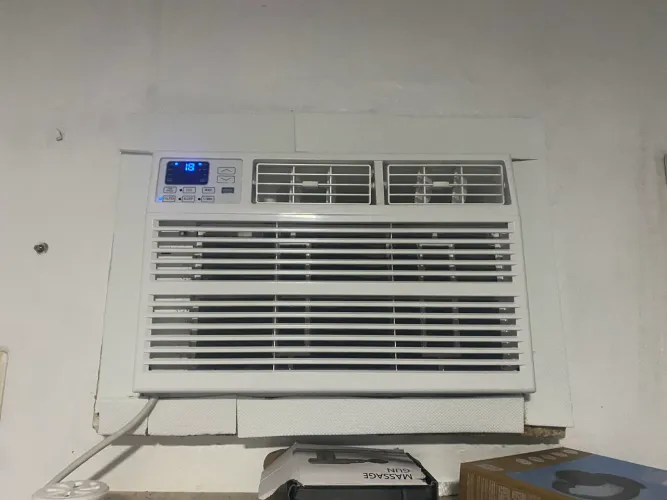 Ar condicionado 10 mil btu com controle