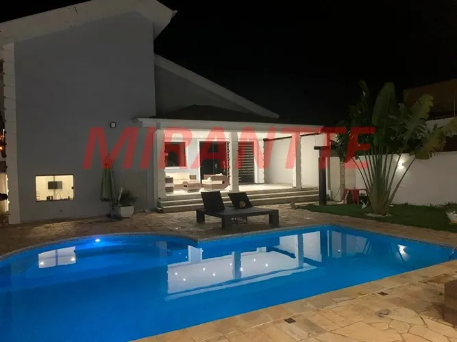 Casa terrea de 426.5m² com 5 quartos em Chacara das Rosas