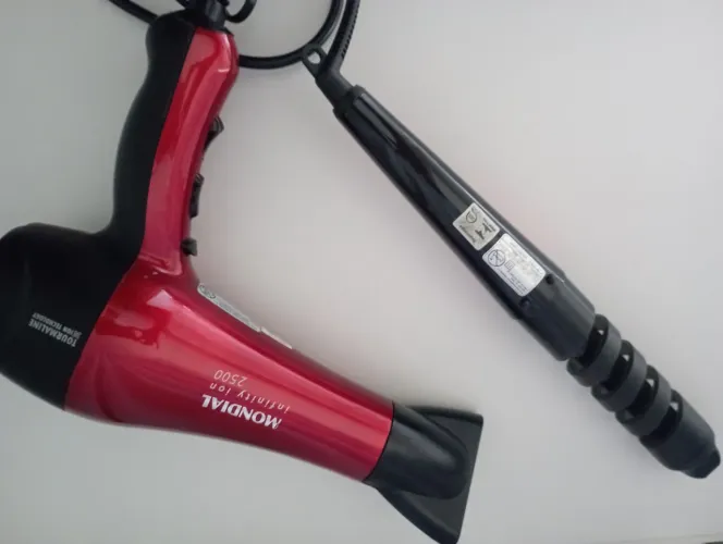 Secador de cabelo e modelador de cachos