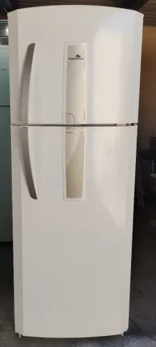 Geladeira. Continental. Frost Free. 460L. 220v
