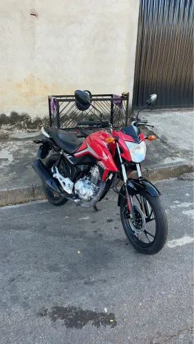 Vendo titan 160 2016