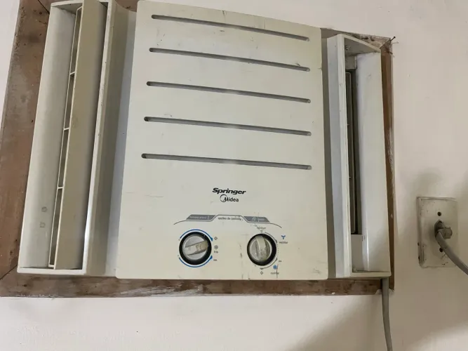 Ar condicionado springer 10000 btus