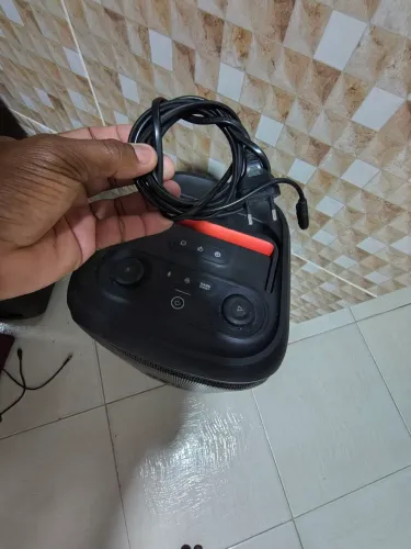 Caixa de som JBL