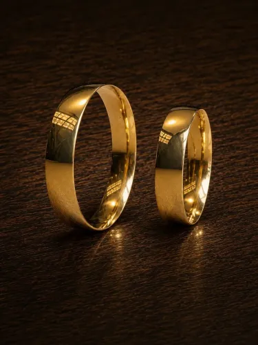 Par de Alianças Tradicionais em Ouro 18K 750