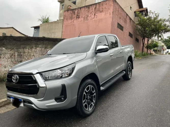 Toyota Hilux CD SRV 4X4 2.8 TDI Diesel Aut. 2021