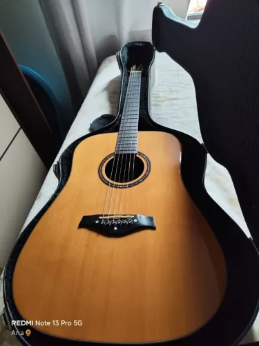 Violão J. White Com Case 