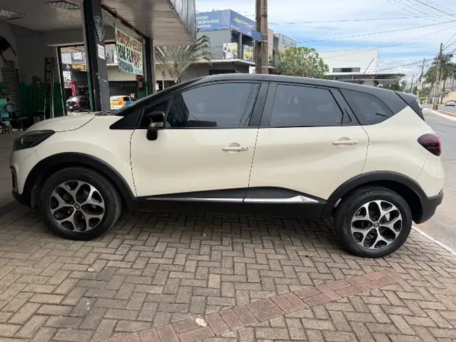Renault Captur Intense 2.0 16V Flex 5P Aut. 2018
