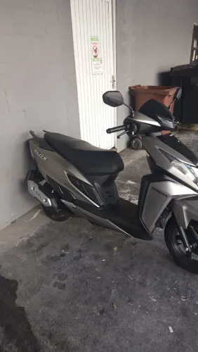 Honda elite 125