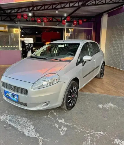 Fiat Punto ELX 1.4 Fire Flex 8V 5P 2008