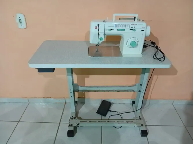 Máquina de Costura