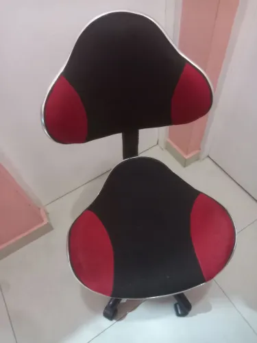 Cadeira semi-gamer