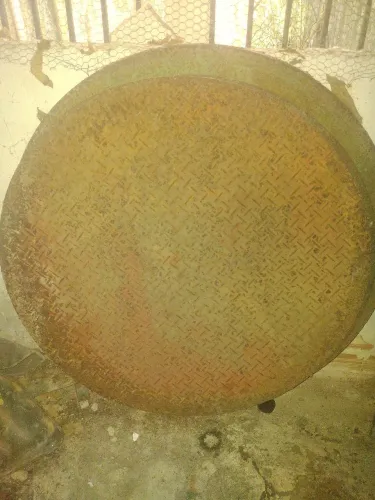 chapa redonda grossa cada 120 tenho 3 uns diametro cada 1metro em belem ZAP *